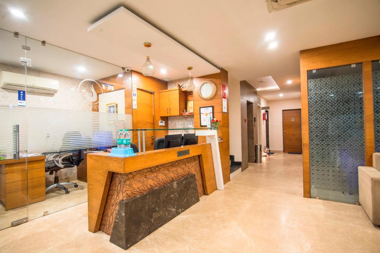 Hotel Signetic Blue Бопал Екстериор снимка